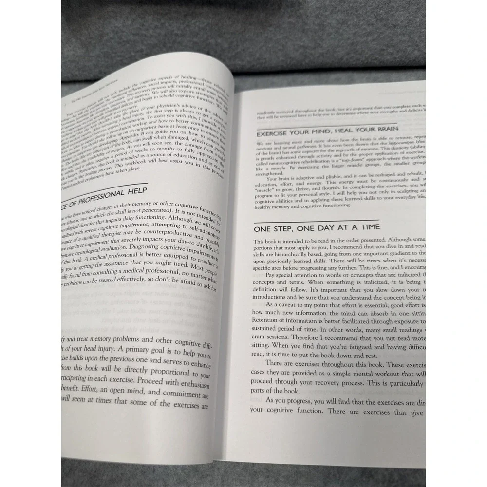 The Mild Traumatic Brain‎ Injury Workbook: Your Program for Regaining Cogniti...